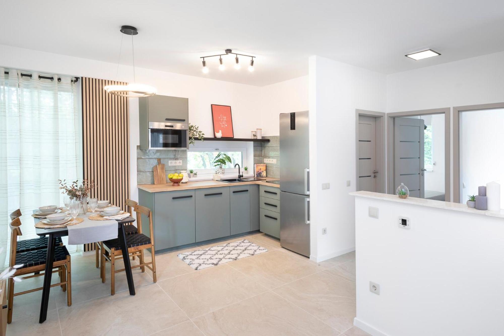 B72 Residence Siofok Bagian luar foto